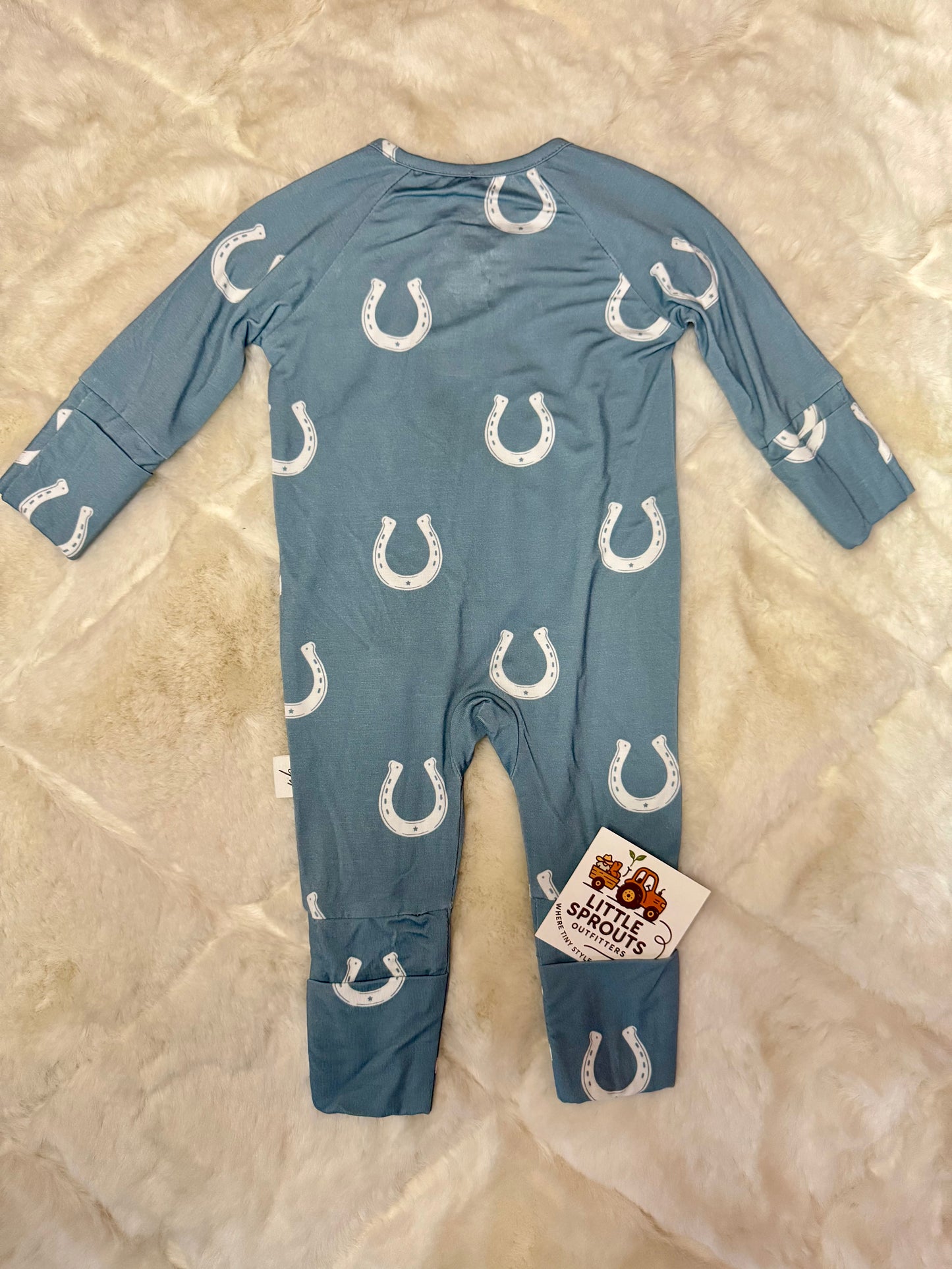 HORSESHOE ZIP PAJAMA