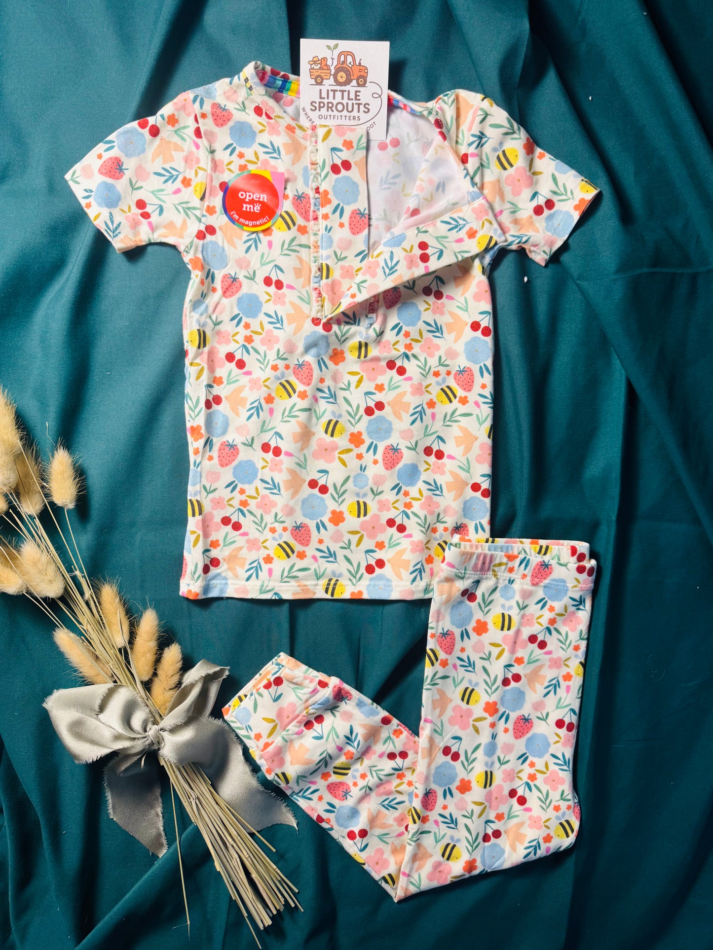 Honey Bee Blossom Magnetic 2pc Pajama Set | Girls