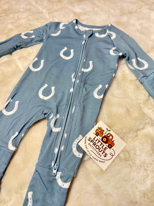 HORSESHOE ZIP PAJAMA