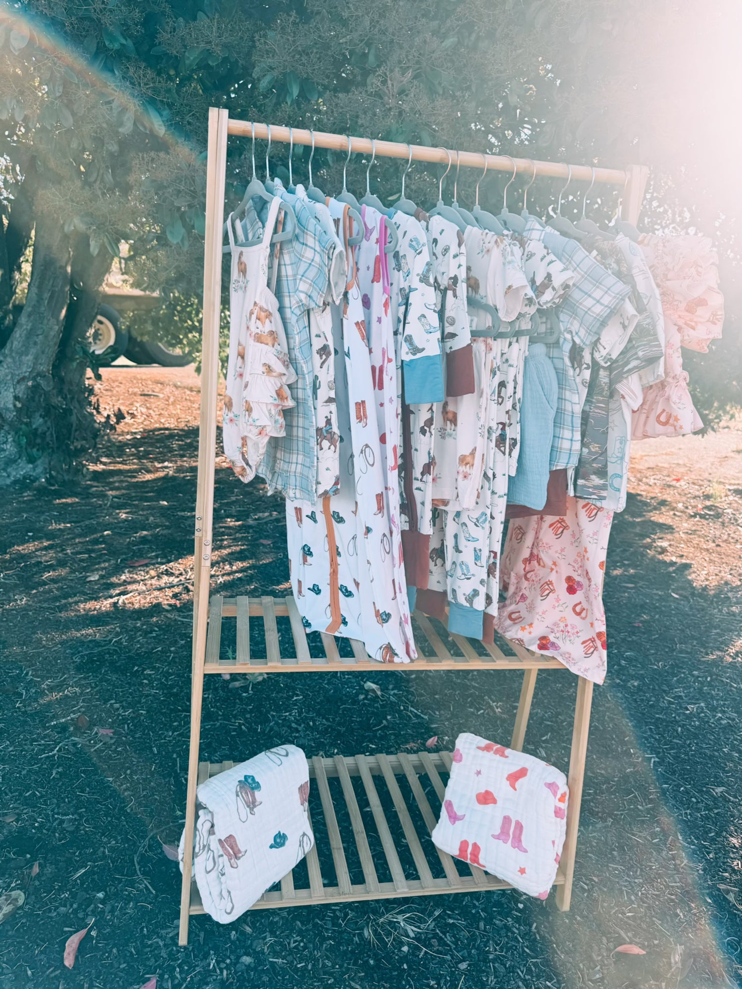 Wild & Worn 🤠