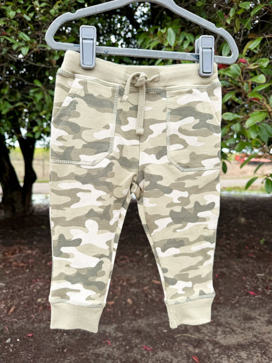Organic French Terry Camo Jogger Pants | Boys