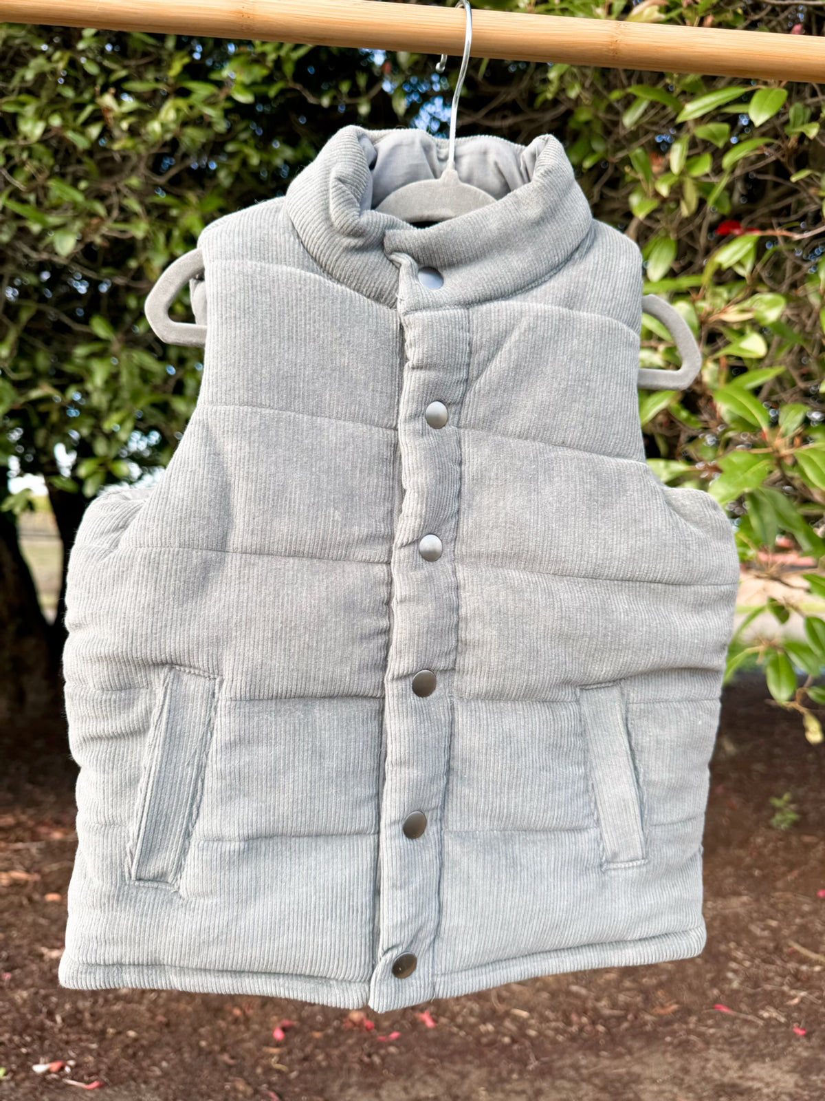 Gunmetal Corduroy Snap Vest | Boys