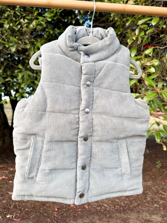 Gunmetal Corduroy Snap Vest | Boys