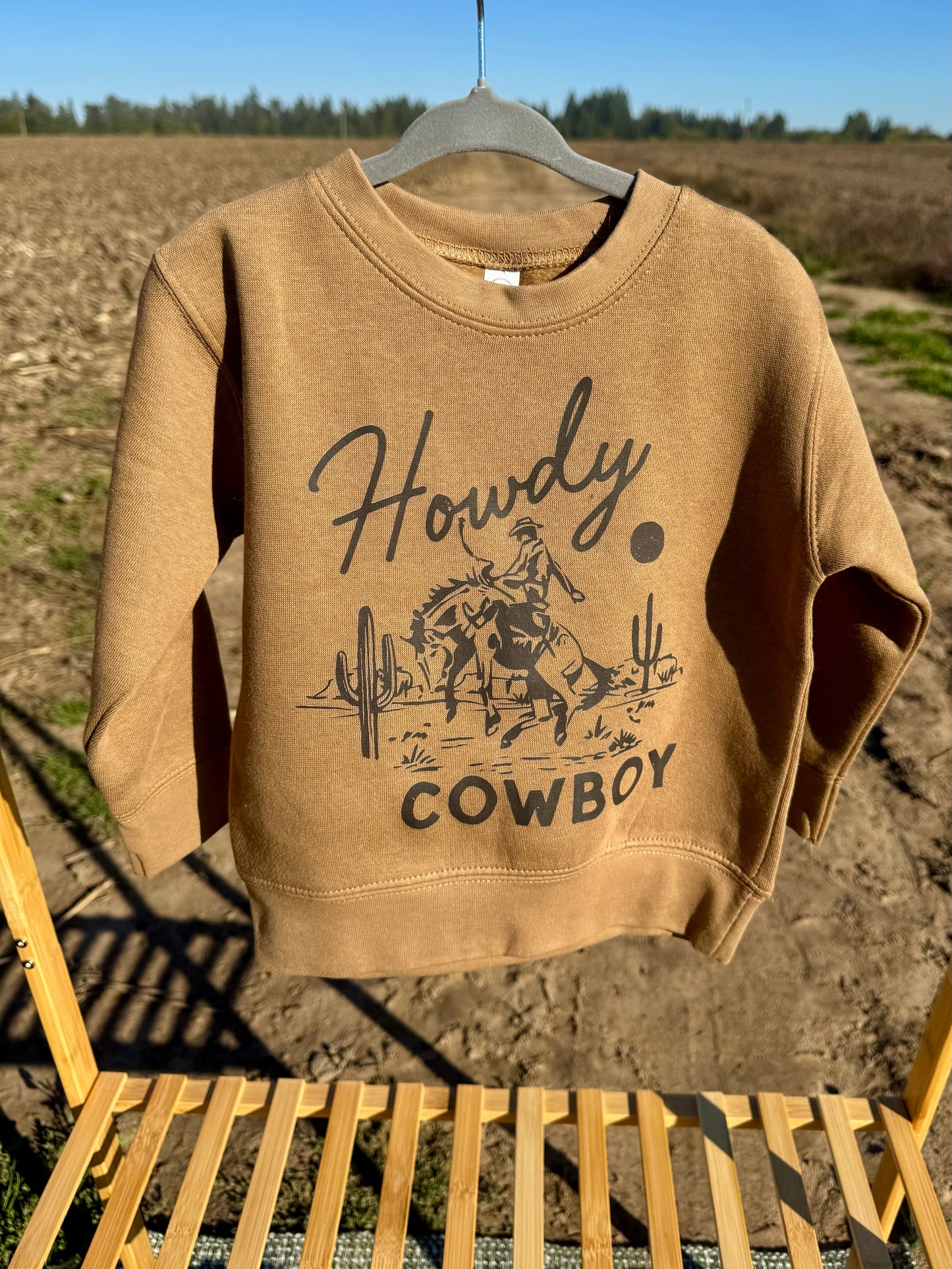 Howdy Graphic Sweatshirt