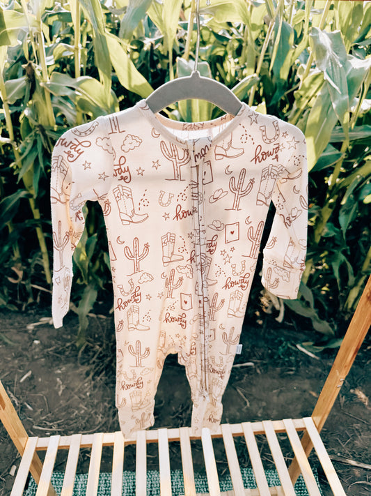 Howdy Oatmeal Zipper Pajama